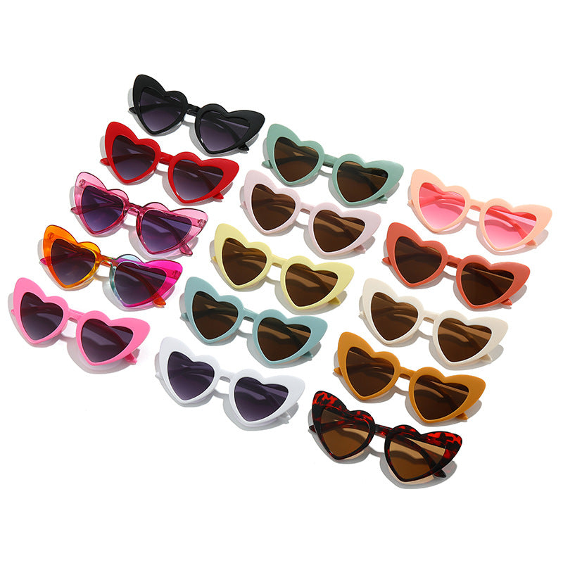 Wholesale Children's Retro Personality Love Style Anti-ultraviolet Sunglasses